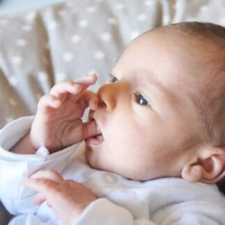 Almofada multiusos padrão com liso